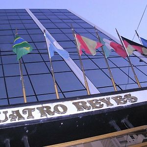 Hotel Cuatro Reyes